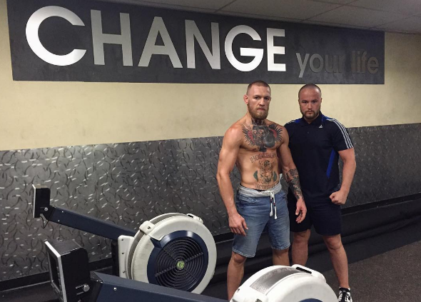 Conor McGregor: Los beneficios cardio de la máquina de remo